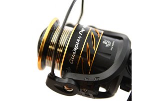   Black Side Guardian Feeder Pro 5500FD (8+1 .) -  -    -  2